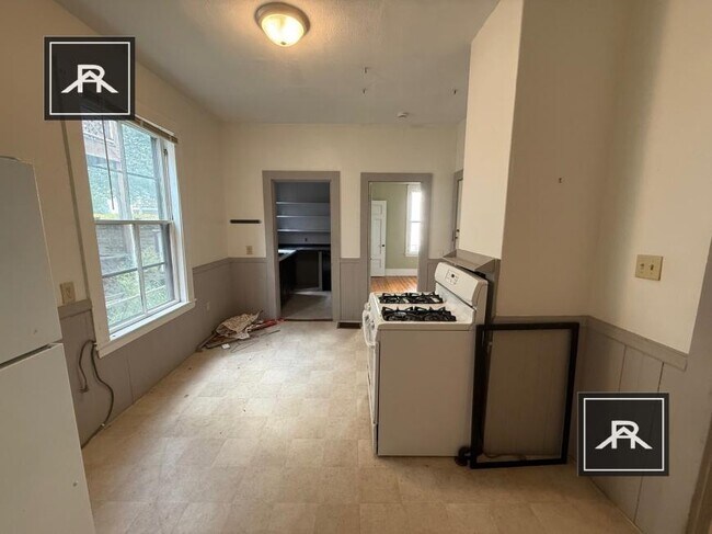 Building Photo - 2 bedroom in Cambridge MA 02140