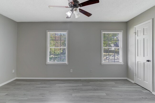 Building Photo - 2291 Madison Ave