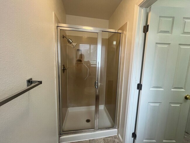 Building Photo - Beautiful 3-Bedroom Home for Rent – Prime ...