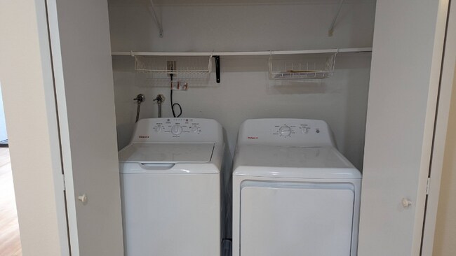 Building Photo - 39993 Fremont Blvd