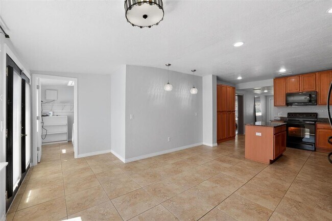 Building Photo - 3240 Apfel Rd
