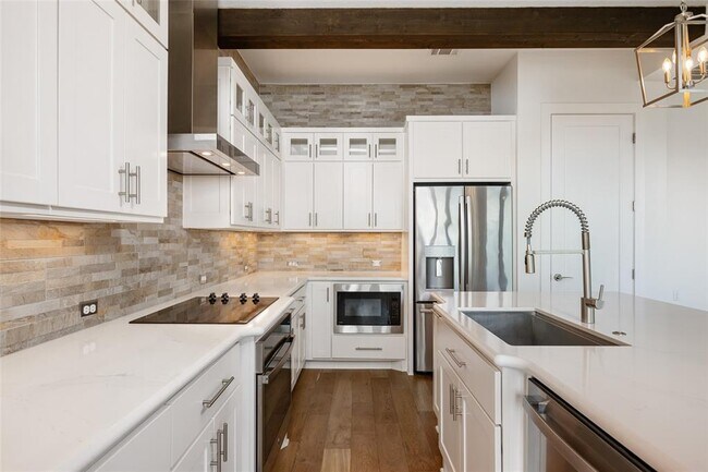 Building Photo - 403 Rose Branch Way