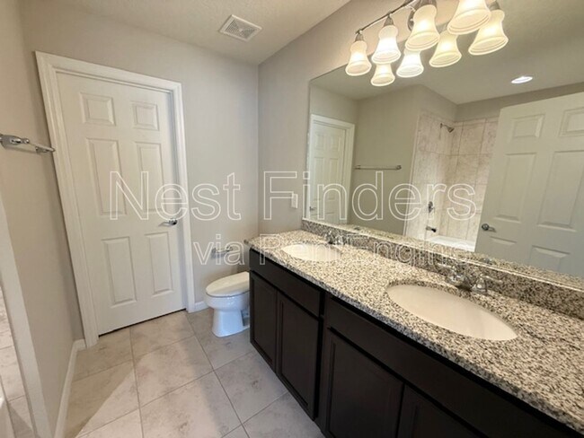Building Photo - 7028 Buroak Ct