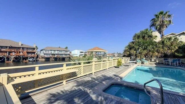 Building Photo - 15421 Seamount Cay Ct
