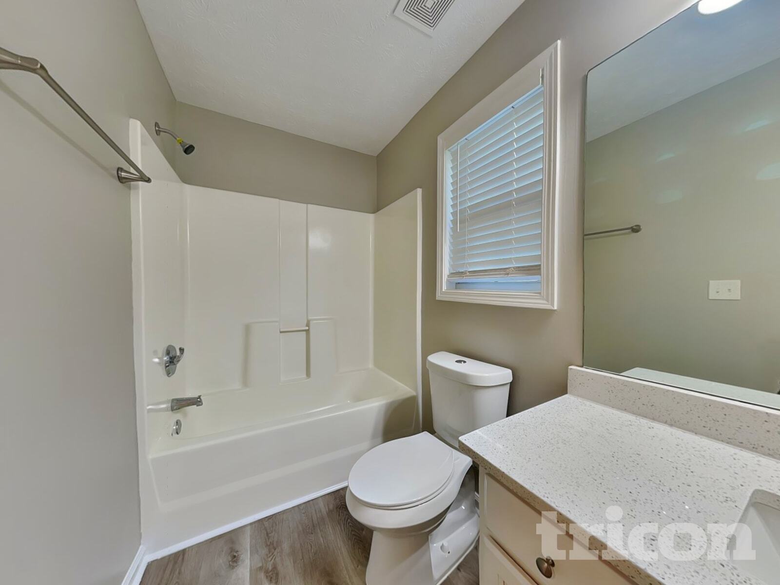 Building Photo - 449 Sarah's Ln