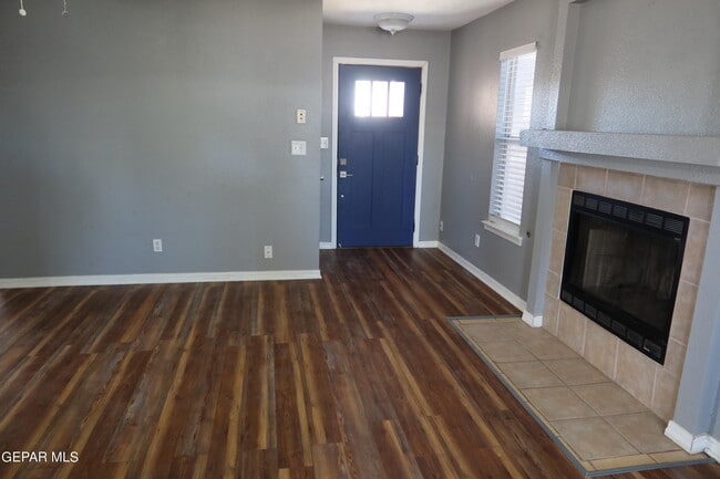 Building Photo - 5732 Green Castle Rd