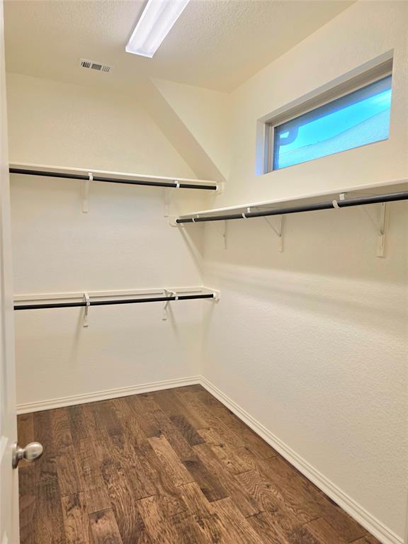 Building Photo - 129 Belford St