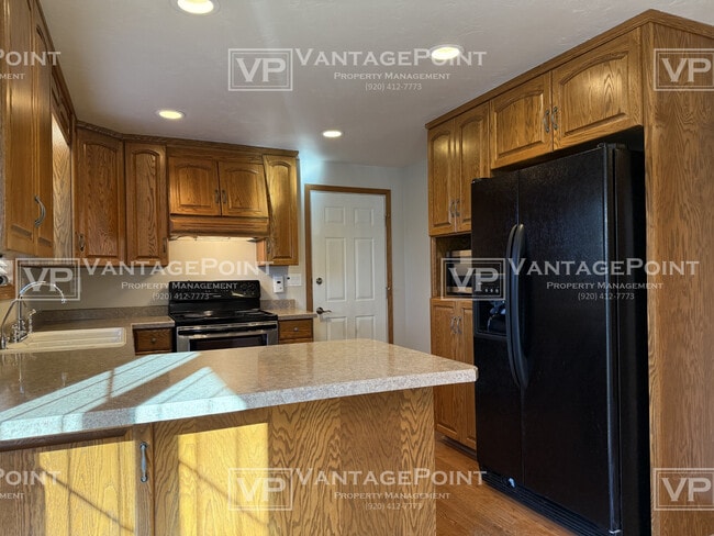 Building Photo - 2125 Elvira Way