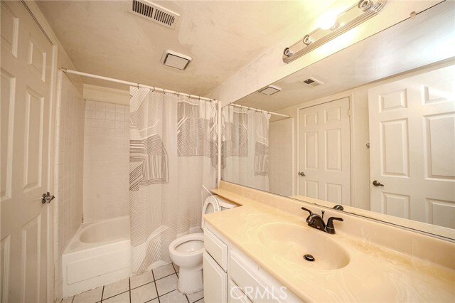 Building Photo - 2100 Winterwood Dr