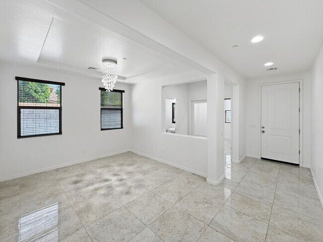 Building Photo - Beautiful North Phoenix Rental in a Prime Location!