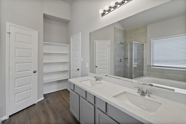 Building Photo - 8431 Moonlight Bay Cir