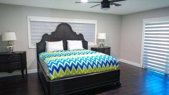 Building Photo - 7410 SW 15th St