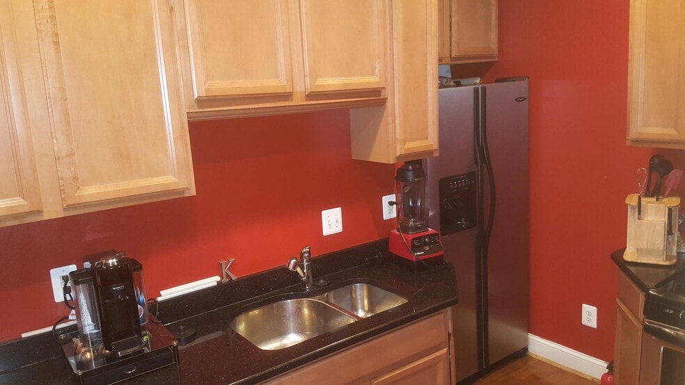 kitchen - 2129 1st St NW 3