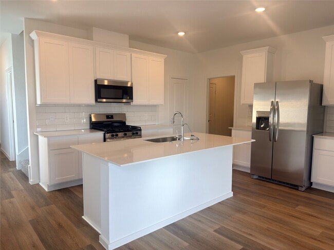 Building Photo - 1214 Sandy Shore Ln