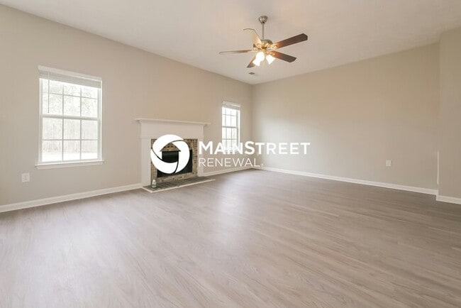 Building Photo - 4 Bedroom Pet-Friendly Home in JONESBORO, ...