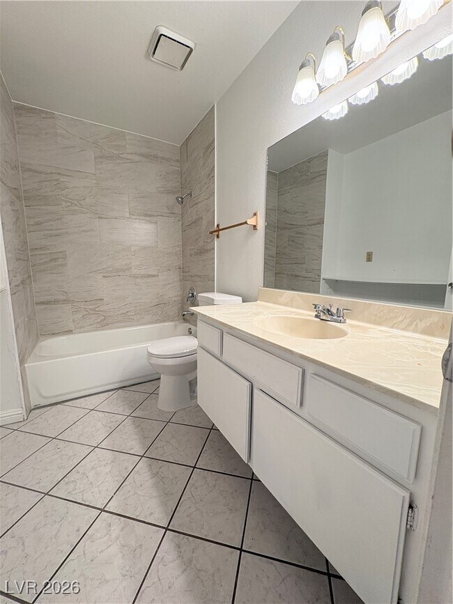 Building Photo - 7175 Sawtooth Dr