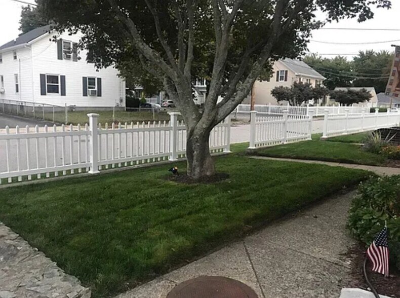 Building Photo - 24 Waterman St