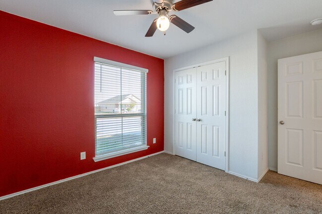 Building Photo - 2051 Wigeon Wy