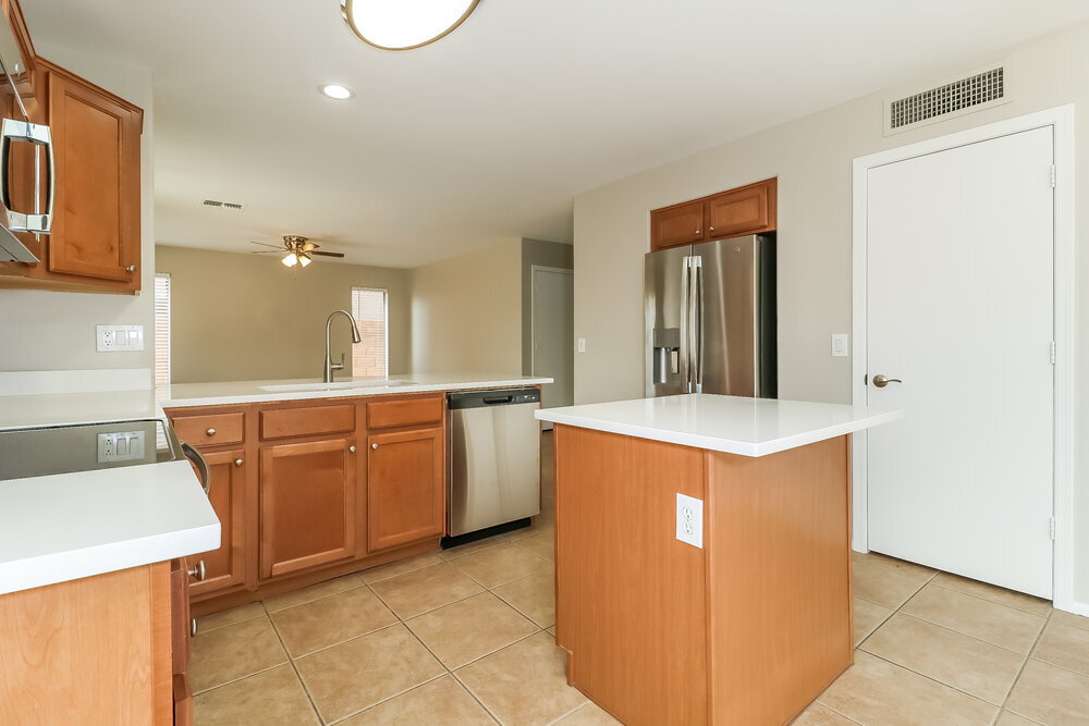 Building Photo - 12529 W Colter St