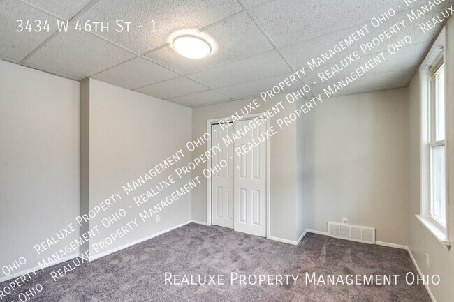 Building Photo - 3434 W 46th St