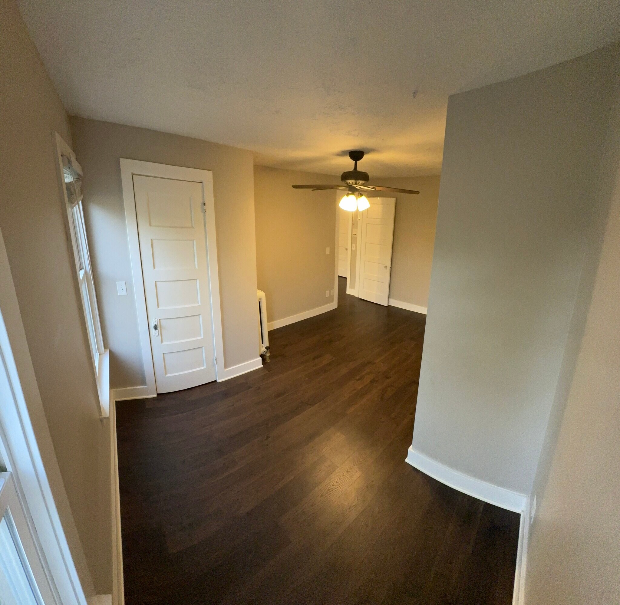 Building Photo - 2536 DuPont Ave S