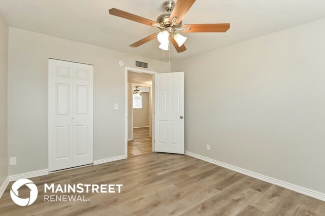 Building Photo - 6665 E 42nd St