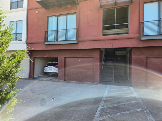 Building Photo - 4605 Cedar Springs Rd