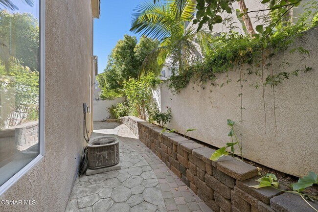 Building Photo - 30864 Paloma Ct