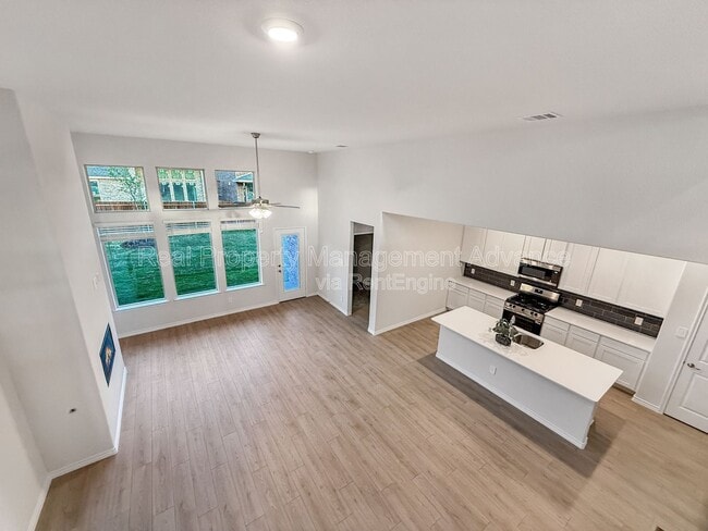 Building Photo - 2021 Ozark Hls Ln