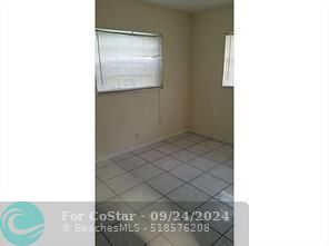 Building Photo - 1051 NW 25th Way