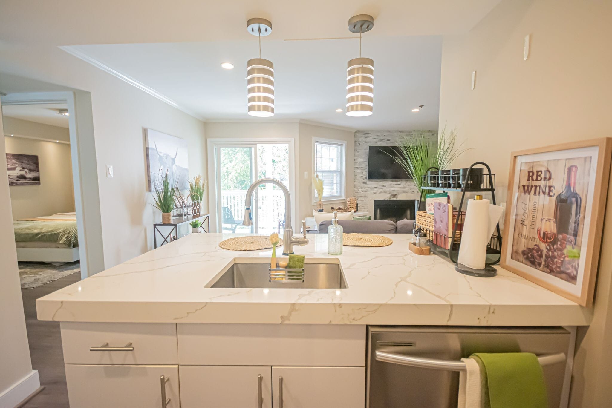 Building Photo - 1504 Lincoln Way