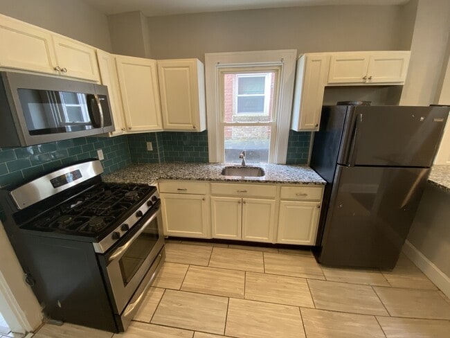 Building Photo - 4110 Harris Ave