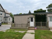 Building Photo - 40 Colchester Ave