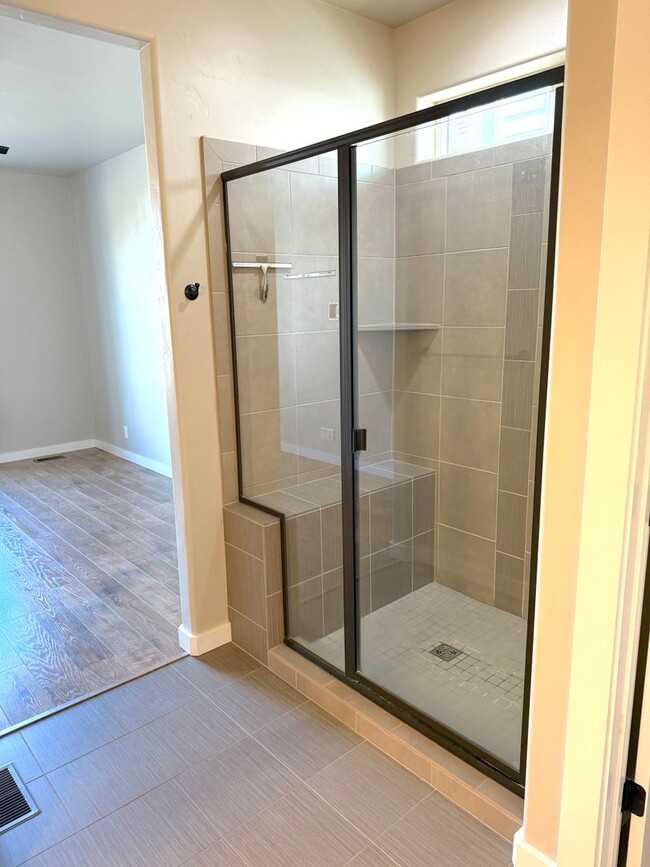 Building Photo - Beautiful Home in Avimor!