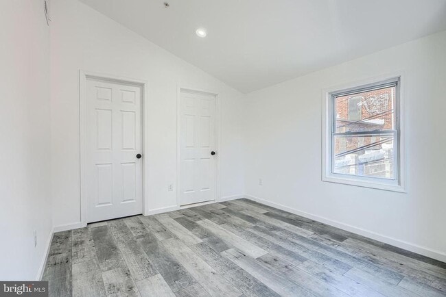 Building Photo - 7 S Carrollton Ave