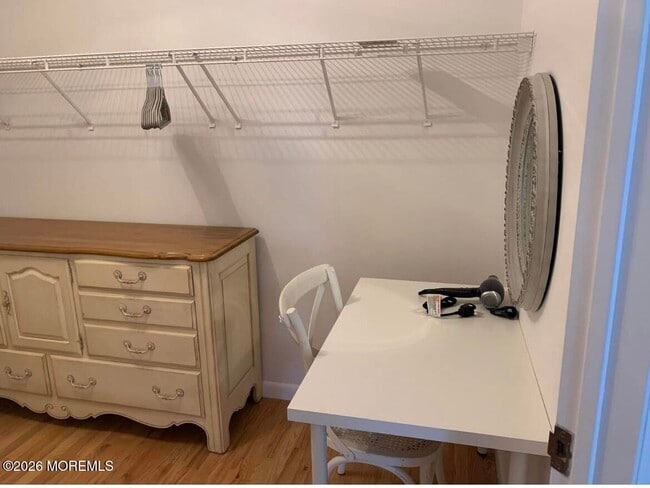 Building Photo - 2001 Main St