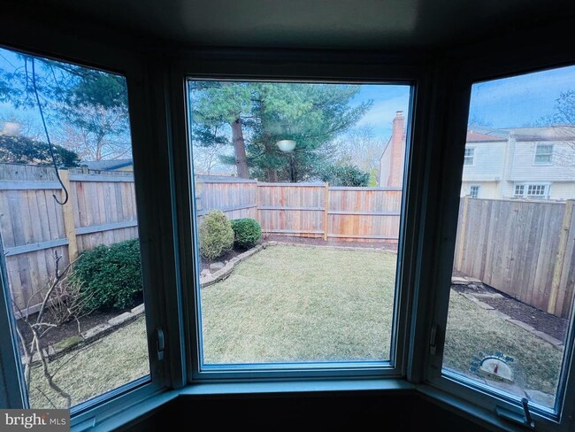 Building Photo - 305 Gundry Dr