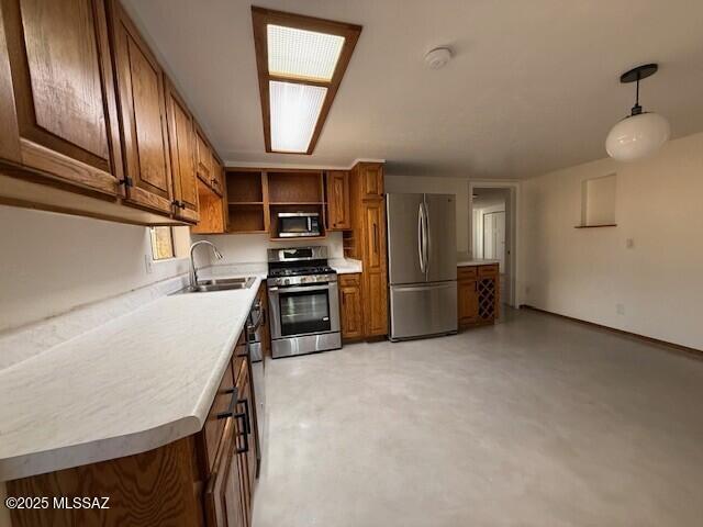 Building Photo - 4426 E Linden St