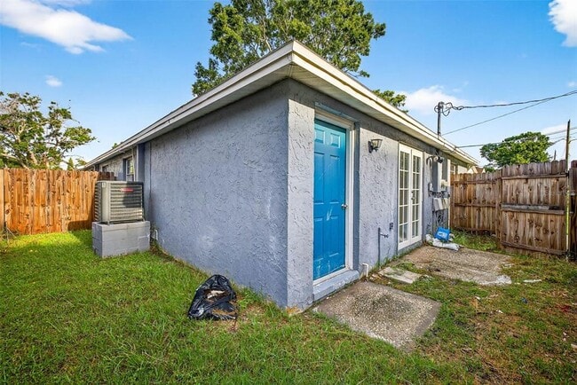 Building Photo - 6801 S Faul St