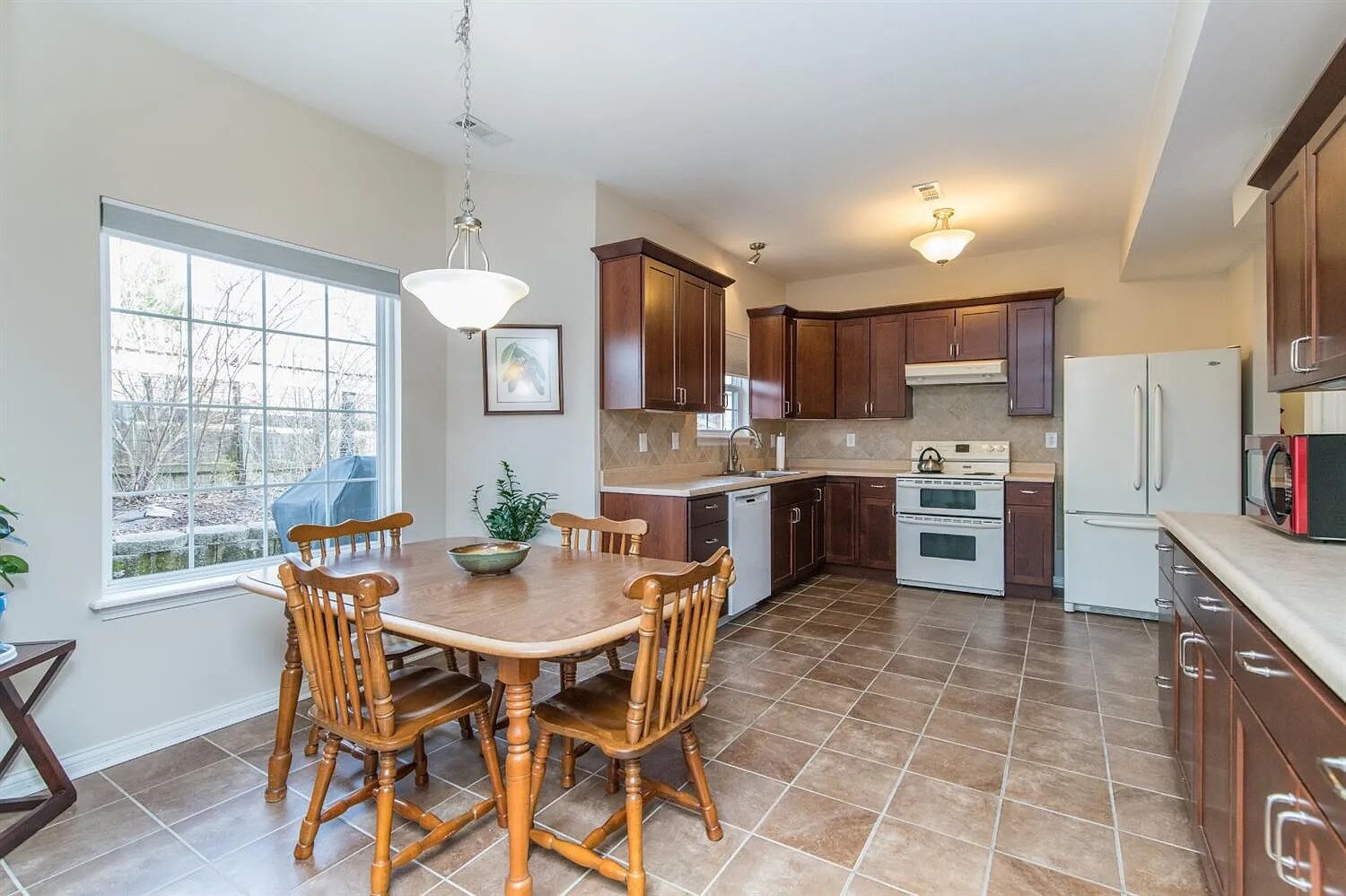 Building Photo - 4616 Landing Dr