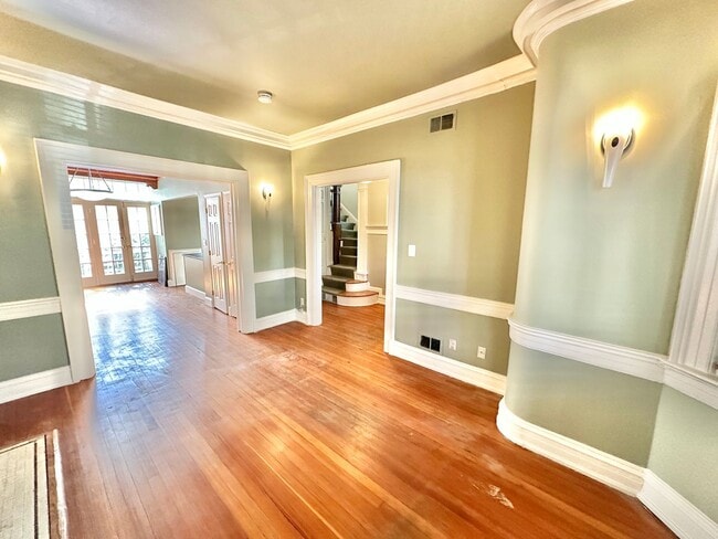 Building Photo - JUST RENOVATED - Astonishing Adams Morgan ...