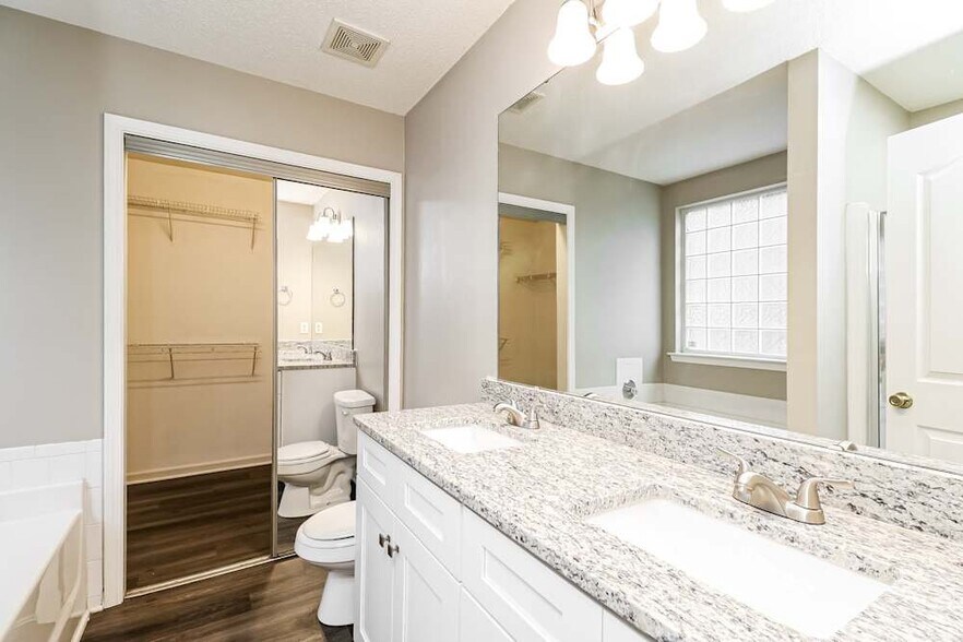 Building Photo - 8731 Purple Thistle Ln