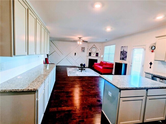 Building Photo - 3518 English Elm Wy