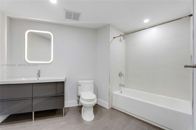 Building Photo - 720 NE 69th St