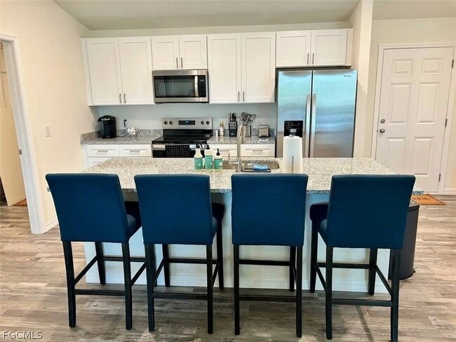 Building Photo - 2716 NW Embers Terrace