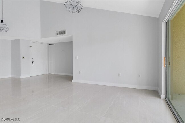 Building Photo - 1210 Wildwood Lakes Blvd