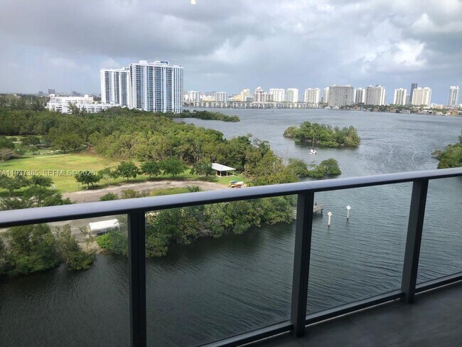 Building Photo - 16385 Biscayne Blvd