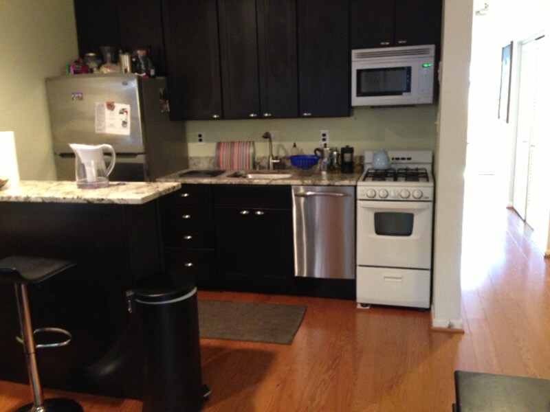 Building Photo - 1653 Park Rd NW