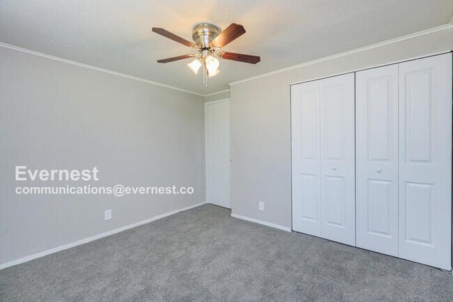 Building Photo - 156 Safe Harbor Dr