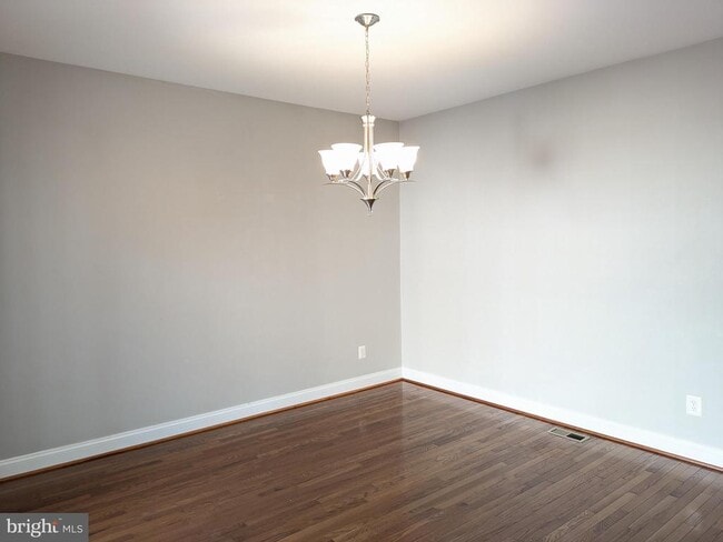 Building Photo - 21882 Brickshire Cir